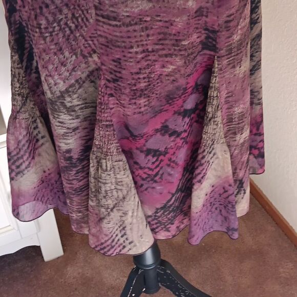 Apostrophe Swirly Skirt - Picture 3 of 8